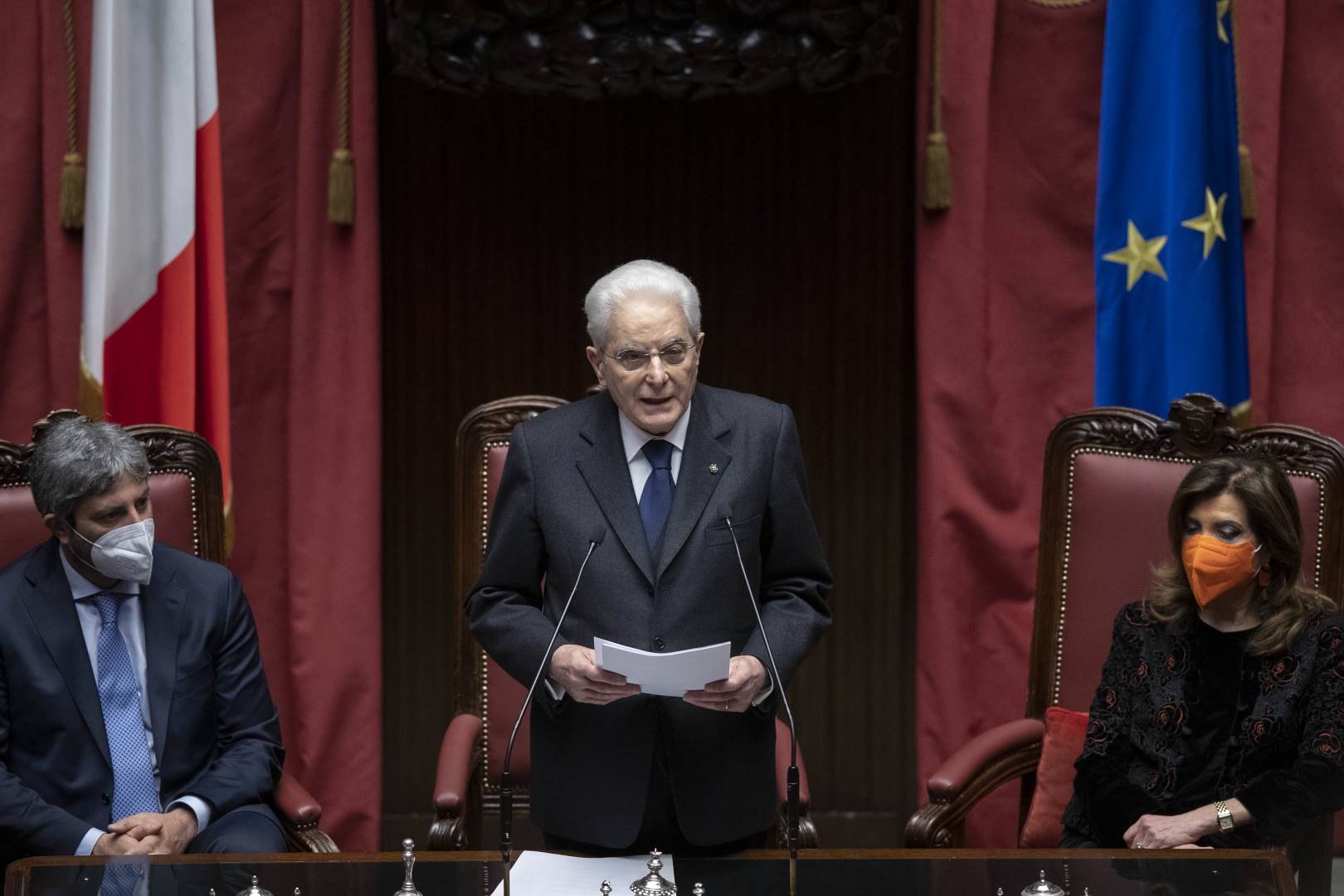 Al momento stai visualizzando IL PRESIDENTE DI ANCI DECARO SODDISFATTO DEL DISCORSO DI MATTARELLA