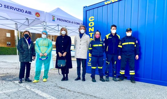 Scopri di più sull'articolo CANTU’: INAUGURATO IL DRIVE TROUGH