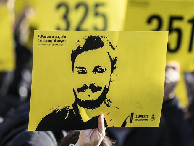 Scopri di più sull'articolo UNO STRISCIONE PER GIULIO REGENI