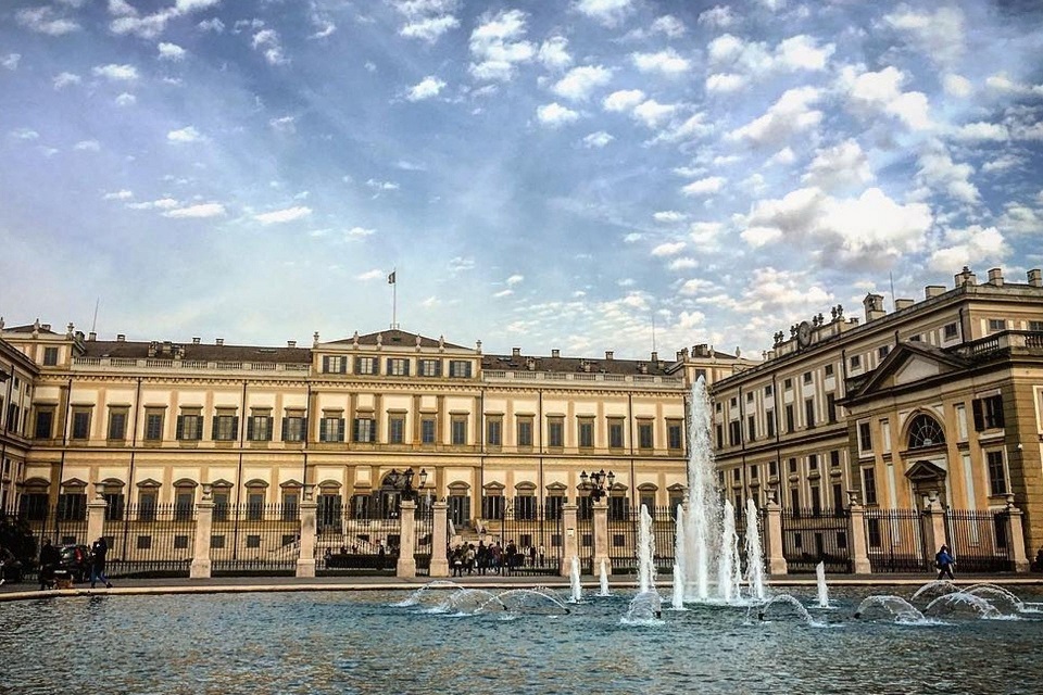 Al momento stai visualizzando Giornata Internazionale dell’Epilessia #iovedolestelle: lunedì 14 febbraio la Villa Reale Monza