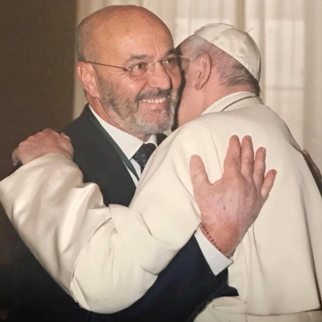 Scopri di più sull'articolo BRESCIA: IL DENTISTA CHE VUOLE AIUTARE GLI UCRAINI