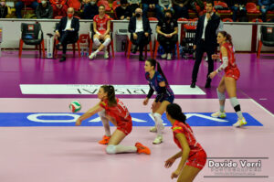 Scopri di più sull'articolo BUSTO ARSIZIO: ALLENAMENTI E PROGRAMMA DELLE ATLETE DI CASA