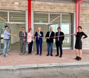 Scopri di più sull'articolo MIRANDOLA: A 10 ANNI DAL SISMA INAUGURATI DEPOSITO BUS E AUTOSTAZIONE