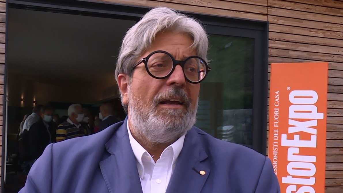Al momento stai visualizzando CONFCOMMERCIO COMO: RINNOVATO IL CONSIGLIO DEI PUBBLICI ESERCIZI RICONFERMATA LA PRESIDENZA A GIOVANNI CICERI