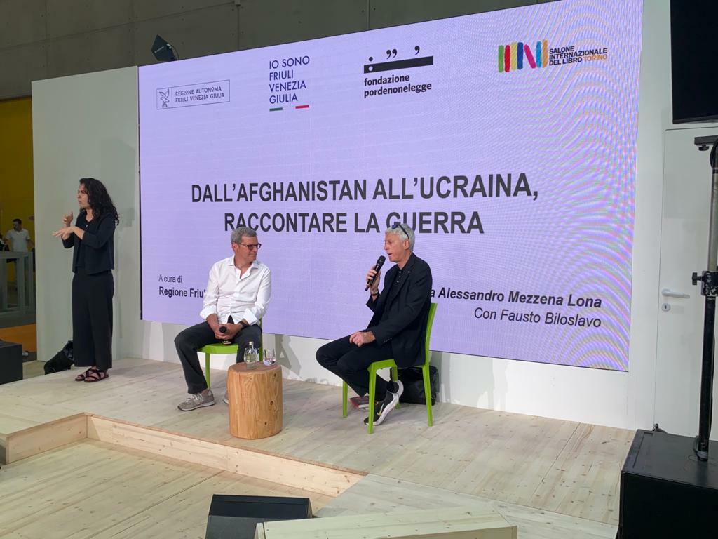 Scopri di più sull'articolo Salone Libro: tanto pubblico in stand Fvg per eventi guerra e storia