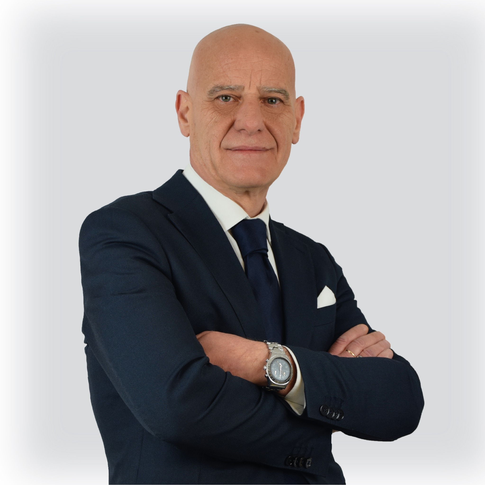 Al momento stai visualizzando ERBA: MAURO CAPRANI E’ IL NUOVO SINDACO