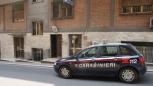 Scopri di più sull'articolo RIANO – INCENDIO SULLA VIA TIBERINA, CARABINIERI DI RIANO DENUNCIANO UN 54 ENNE