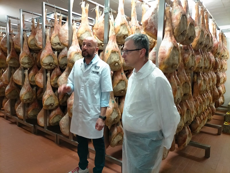 Scopri di più sull'articolo Agroalimentare: Zannier, giusto riconoscimento a Prosciutto di Ragogna