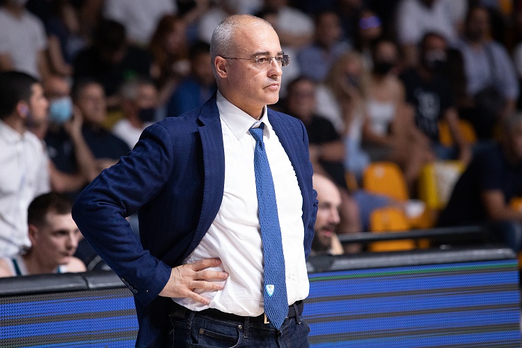 Scopri di più sull'articolo CANTU’: SODINI “ABBIAMO VINTO DI 11 IN CASA, MA DOBBIAMO CANCELLARE DALLA MENTE QUESTA PARTITA”