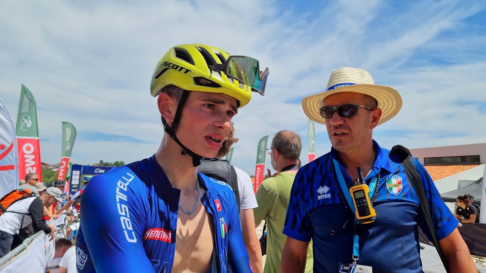 Al momento stai visualizzando EUROPEI MTB ANADIA 2022: NEL CROSS COUNTRY 2 QUARTI POSTI CON VALENTINA CORVI E MARCO BETTEO