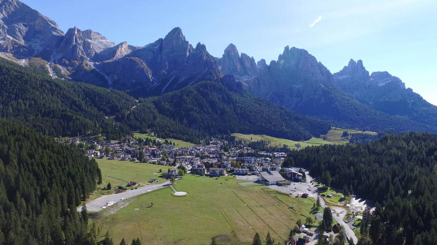 Scopri di più sull'articolo SAN MARTINO DI CASTROZZA: SOCCORSE RAGAZZE BELGA SUL SENTIERO GUSELLA
