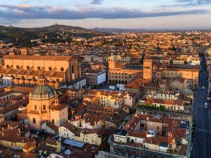 Scopri di più sull'articolo BOLOGNA: Sciopero nazionale di 48 ore dei settori pubblici e privati