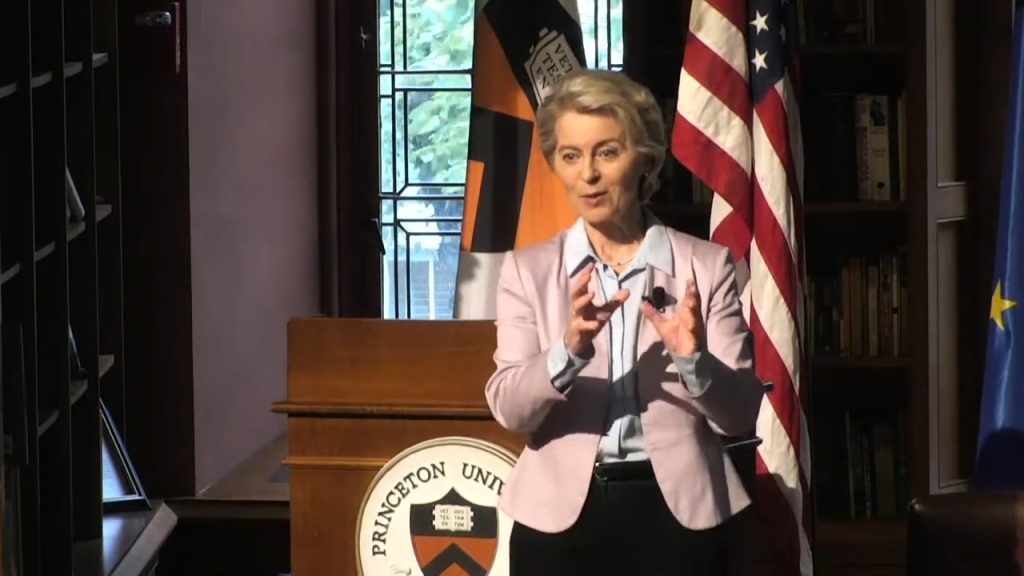 Scopri di più sull'articolo Von der Leyen: “Se l’Italia andrà in una direzione difficile, abbiamo gli strumenti come nel caso di Polonia e Ungheria”