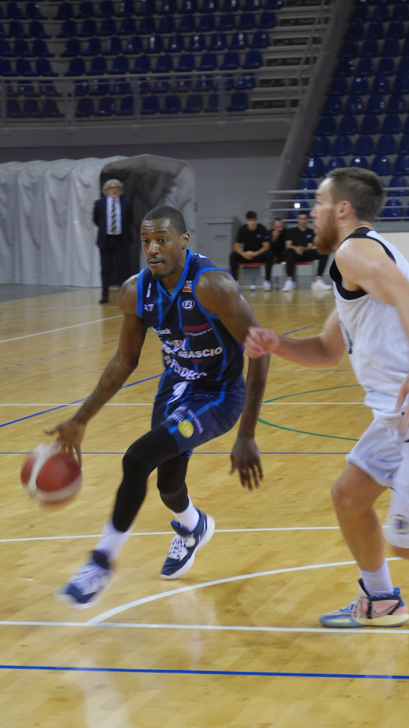 Scopri di più sull'articolo ROMA: GRUPPO MASCIO I GLADIATORI BERGAMSCHI DOMINANO