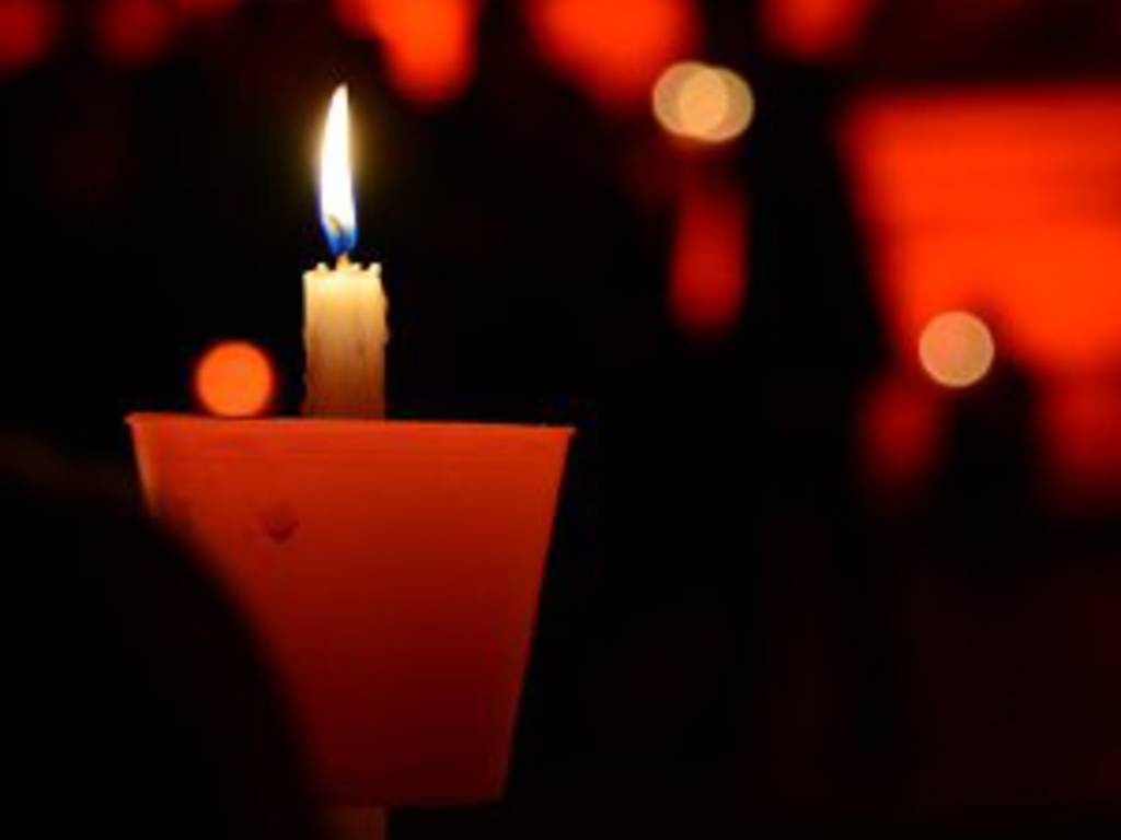 Al momento stai visualizzando Asso, preghiera e fiaccolata silenziosa per il tenente <strong>Doriano Furceri</strong>