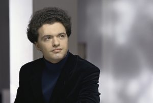 Scopri di più sull'articolo Bologna Festival: L’ATTESO RITORNO DI EVGENY KISSIN A BOLOGNA