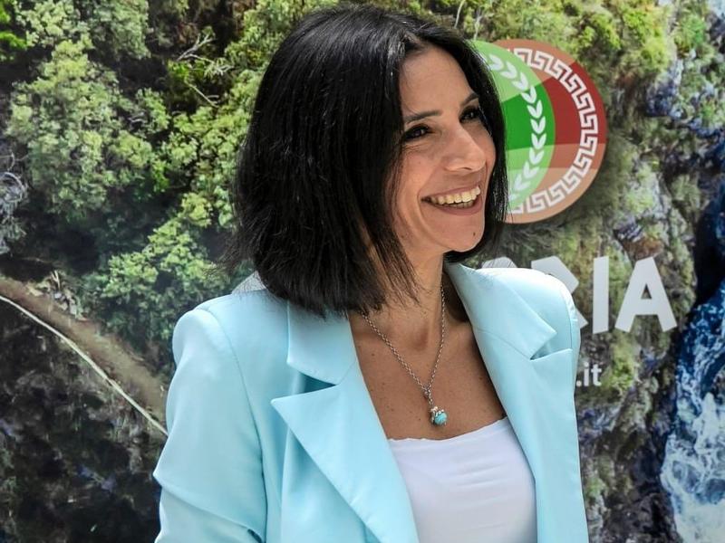 Al momento stai visualizzando CATANZARO: “GIOIELLI DI CALABRIA” PROGETTO EDUCATIVO CON 7000 STUDENTI