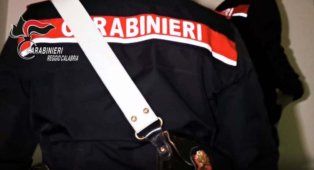 Scopri di più sull'articolo LAVENO MOMBELLO: ALFA METTE IN GUARDIA DA TRUFFE E FURTI IN CASA