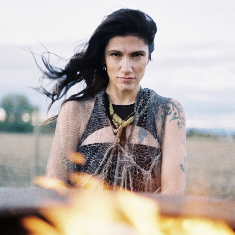 Al momento stai visualizzando ELISA – “Come te nessuno mai”