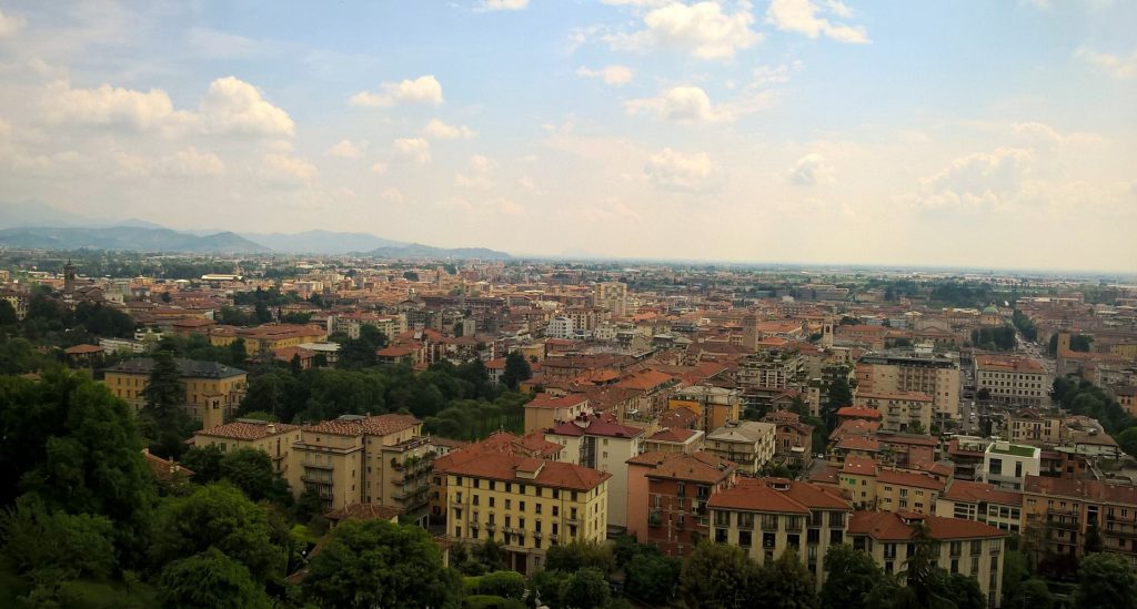 Scopri di più sull'articolo BERGAMO: L’ASSESSORE ANGELONI CONSEGNERA’ IL CONTRIBUTO DONATO DALL’ASSOCIAZIONE BERGAMO SMART NEI PROSSIMI GIORNI