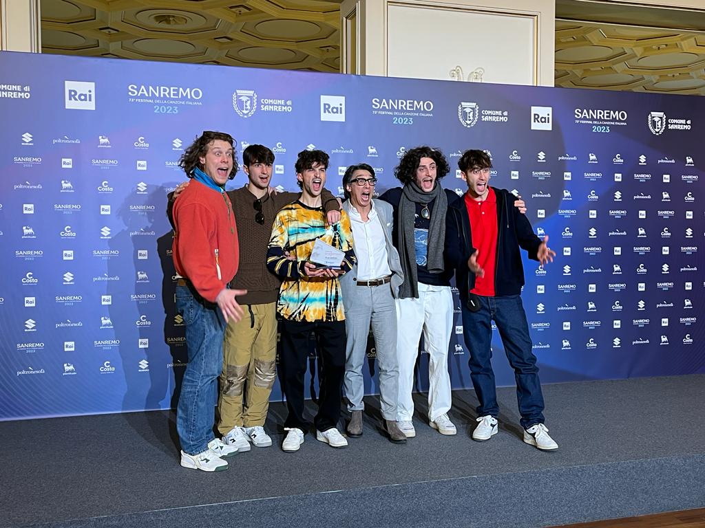 Al momento stai visualizzando I Colla Zio vincono il PREMIO ENZO JANNACCI NUOVO IMAIE con il brano “Non Mi Va”, in gara al 73° Festival di Sanremo