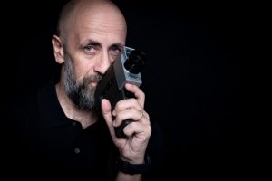 Scopri di più sull'articolo MUSICA: JOE BARBIERI “30 ANNI SUONATI” DI CARRIERA CLEBRATO CON UN TOUR
