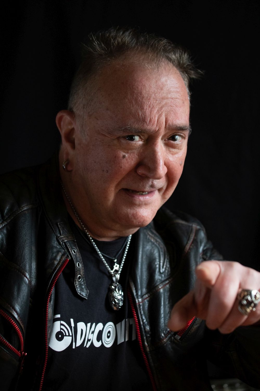 Scopri di più sull'articolo ROMA: JOHNSON RIGHEIRA SARA’ OSPITE SUL PALCO DEL PRIMO MAGGIO PER I 40 ANNI DI “VAMOS A LA PLAYA”