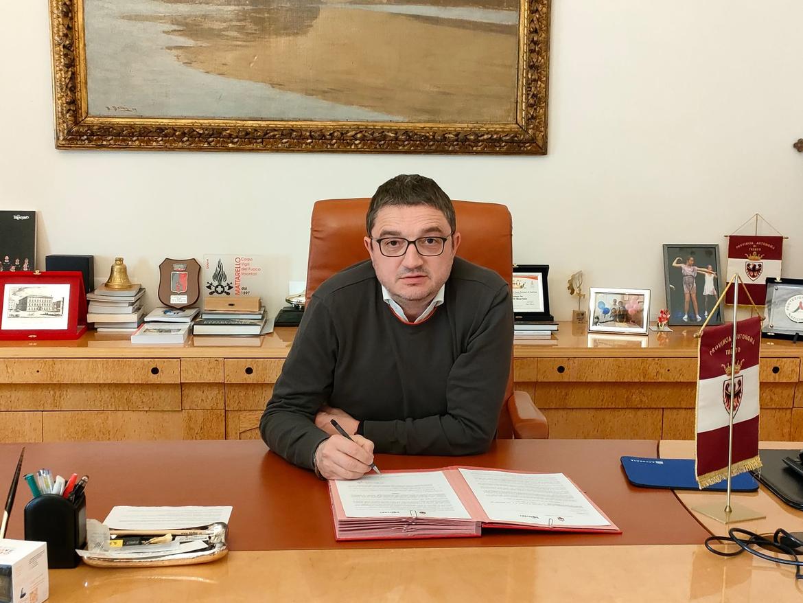 Scopri di più sull'articolo TRENTO: IL PRESIDENTE DELLA PROVINCIA ANNUNCIA L’ABBATTIMENTO DELL’ORSO CHE AVREBBE UCCISO IL RUNNER