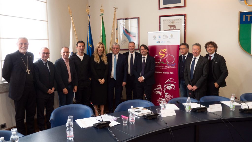 Scopri di più sull'articolo REGGIO CALABRIA: GIRO CICLISTICO DELLA CITTA’ METROPOLITANA IL 16 APRILE