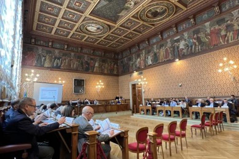 Scopri di più sull'articolo VENEZIA: IL CONSIGLIO METROPOLITANO HA APPROVATO IL RENDICONTO DI GESTIONE 2022