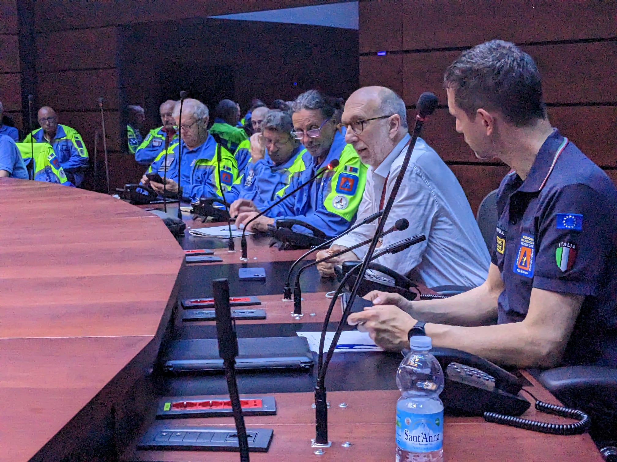 Scopri di più sull'articolo MONTE LUSSARI: ARRIVA IL GIRO D’ITALIA NELLA TAPPA CHIAVE – CINQUECENTO VOLONTARI ALL’OPERA