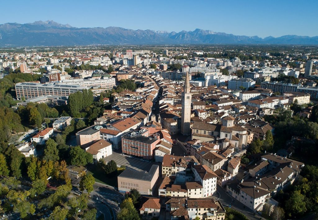 Scopri di più sull'articolo PORDENONE: “GRADUATION DAY” EVENTO DEDICATO AI LAUREATI E DIPLOMATI ORGANIZZATO DA CONSORIZIO UNIVERSITARIO E COMUNE