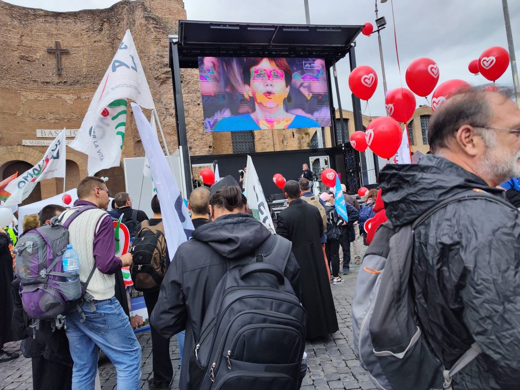 Scopri di più sull'articolo La Chiesa Ortodossa Italiana alla Manifestazione per la Vita