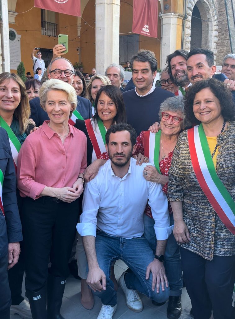 Scopri di più sull'articolo BOLOGNA: URSULA VON DER LAYEN IN VISITA SULLE ZONE COLPITE DAL MALTEMPO