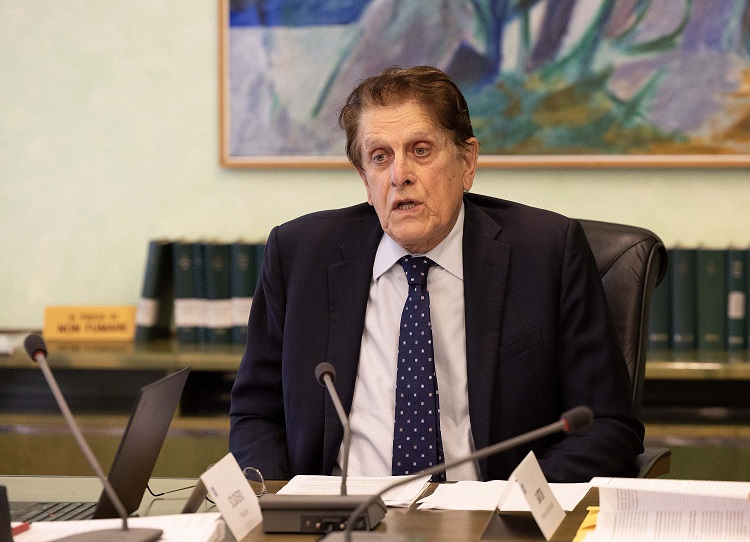 Al momento stai visualizzando CORECOM. TRAMPUS: OTTO SEGNALAZIONI PER VIOLAZIONE PAR CONDICIO