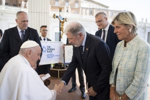 Scopri di più sull'articolo LETTERA DI PAPA FRANCESCO PER IL SANTO NATALE E ALLA VIGILIA DEL GIUBILIEO