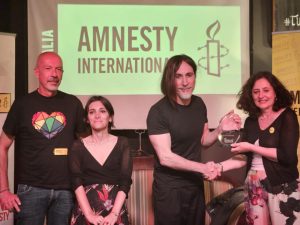 Scopri di più sull'articolo MANUEL AGNELLI VINCE IL PREMIO AMNESTY INTERNATIONAL ITALIA 