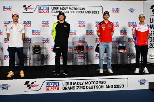 Scopri di più sull'articolo SACHSERING: CONFERENZA STAMPA DEI PROTAGONISTI CHE NON SE LE MANDANO A DIRE