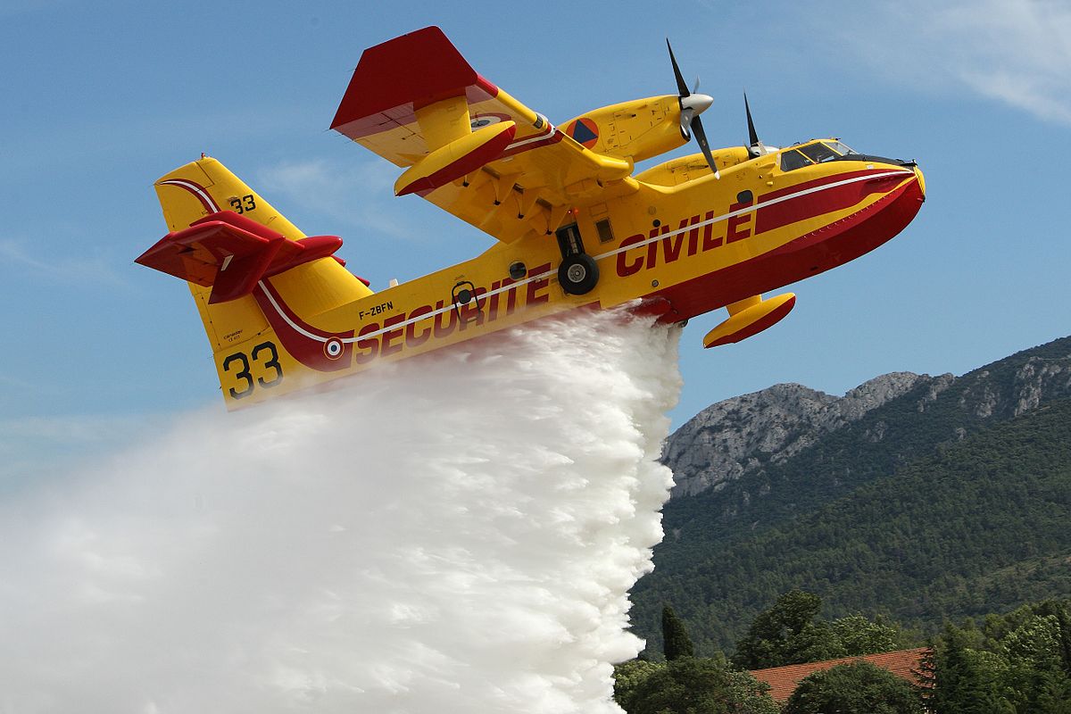 Scopri di più sull'articolo PROTEZIONE CIVILE: NELLA GIORNATA DI DOMENICA SONO STATI 15 GLI INTERVENTI DEI CANADAIR