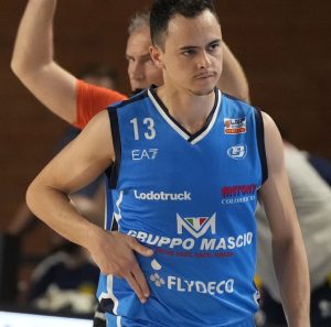 Scopri di più sull'articolo BLU BASKET E MARINI AVANTI INSIEME