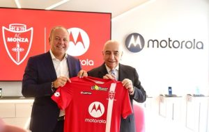 Scopri di più sull'articolo MONZA: MOTOROLA INSIEME CON I BIANCOROSSI DEL CALCIO