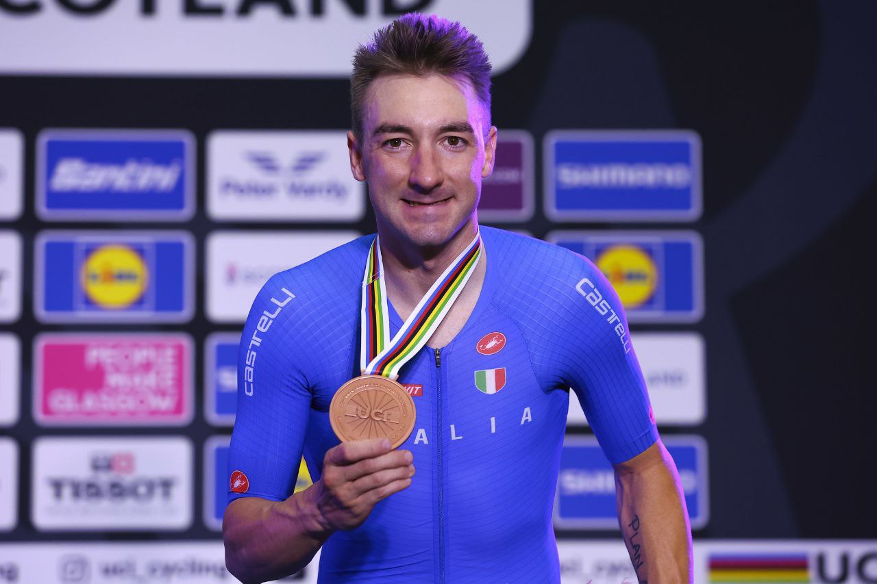 Scopri di più sull'articolo GLASGOW: VIVIANI “ABDICA” PARZIALMENTE VINCE IL BRONZO NELLA GARA A ELIMINAZIONE