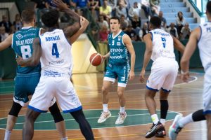 Scopri di più sull'articolo CANTU’: NEL VALTELLINA SUMMER LEAGUE ACQUA SAN BERNARDO ESCE SCONFITTA CONTRO BRESCIA