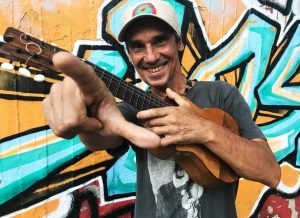 Scopri di più sull'articolo Concerto di Manu Chao, la risposta del vicesindaco Gandi