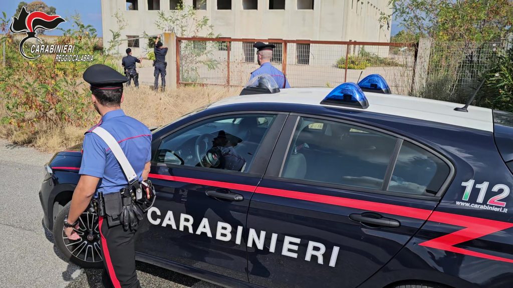 Scopri di più sull'articolo GIOIA TAURO: SEQUESTRATI SVARIATI SACCHI CONTENENTI MARJIUNA
