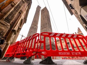 Scopri di più sull'articolo BOLOGNA: TORRE GARISENDA ALLERTA RIMANE GIALLA