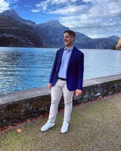 Scopri di più sull'articolo ASSO: MIRKO DONADINI ESPRIME UN PENSIERO SUL NUOVO GRUPPO COSTITUITO A SOSTEGNO DELLA MAGGIORANZA CON QUALCHE DIVERGENZA