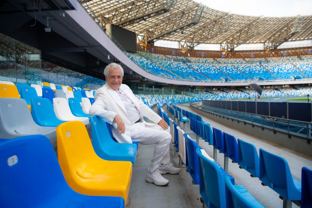 Scopri di più sull'articolo NINO D’ANGELO: il 29 giugno un’imperdibile grande festa allo Stadio Diego Armando Maradona di Napoli