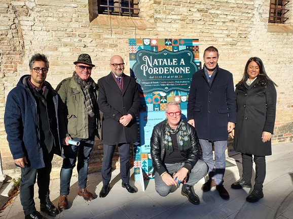 Scopri di più sull'articolo Natale a Pordenone 2023: una festa per tutta la città