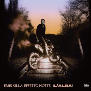 Scopri di più sull'articolo EMIS KILLA TORNA CON “EFFETTO NOTTE (L’ALBA)”